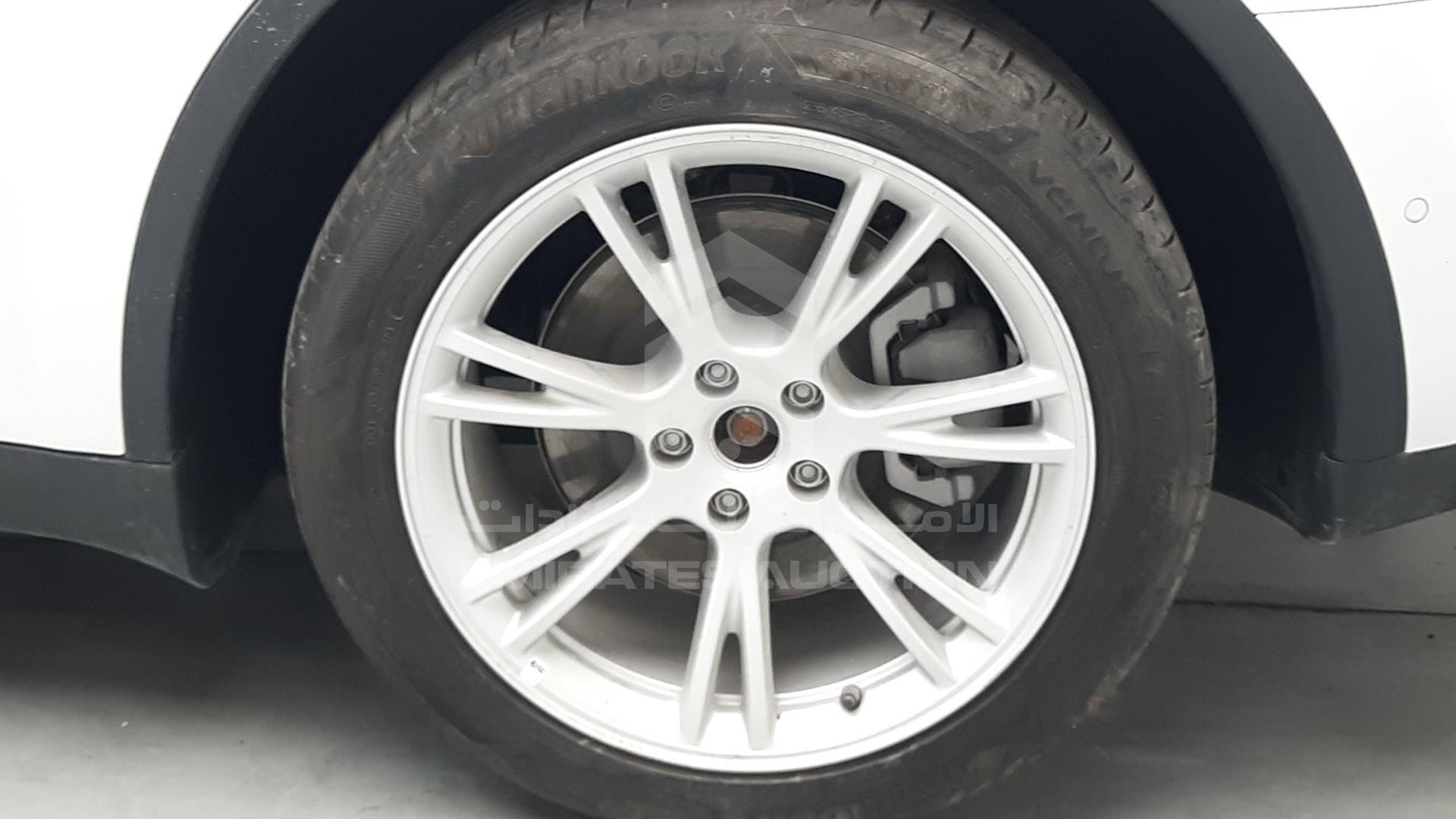 2022 TESLA MODEL Y VIN: LRWYGCEK8NC238045