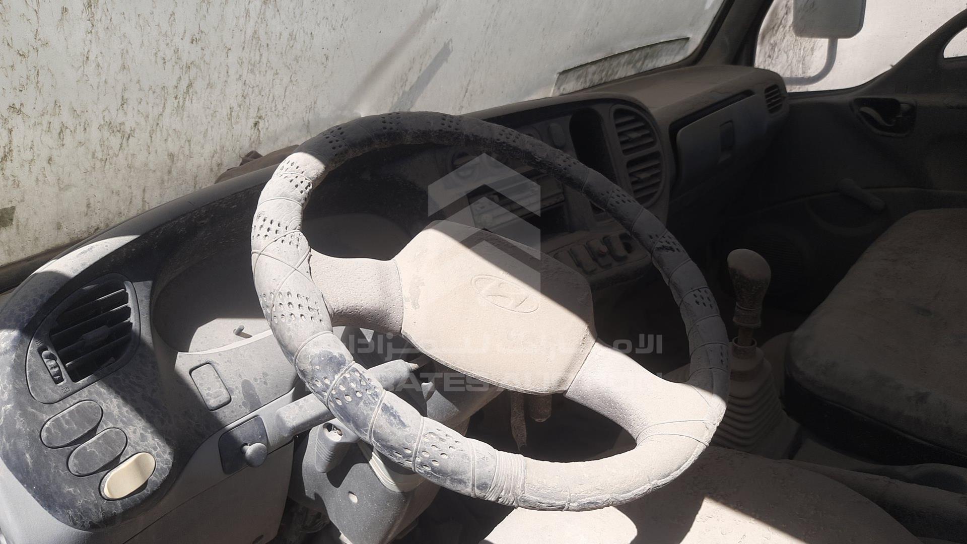 1999 HYUNDAI HD 65 VIN: KMFGA17FPXC002093