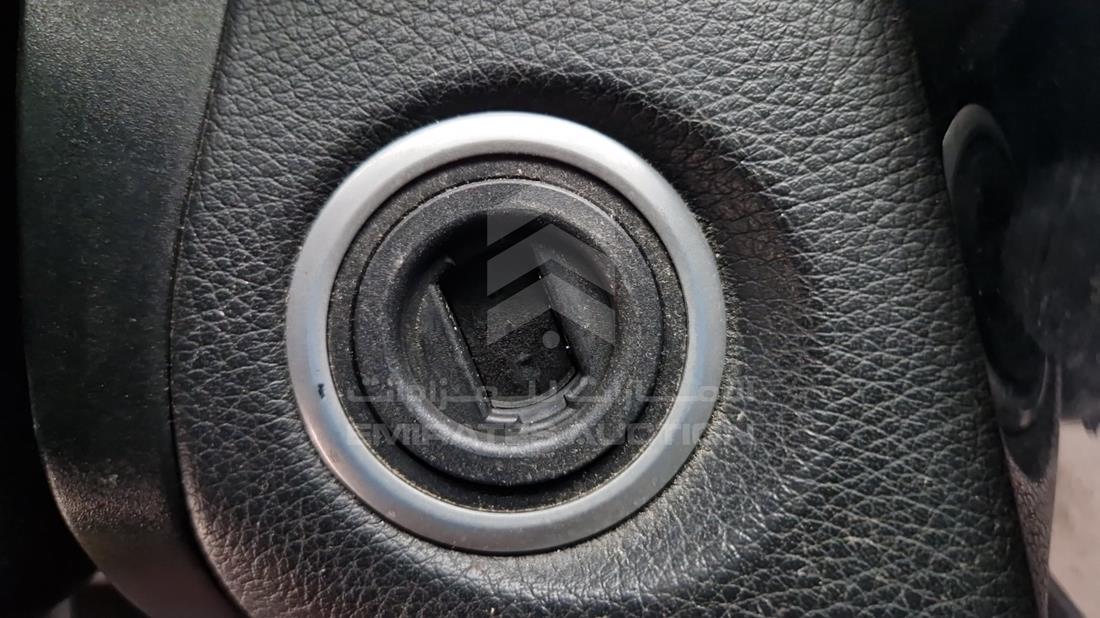 2016 Mercedes C 200 — Keys — Photo 4