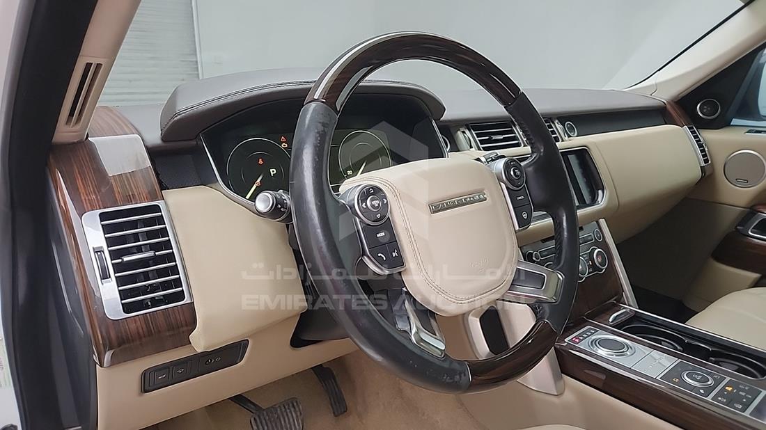 2016 Range Rover Vogue — Front Left Driver Dashboard View — Photo 13