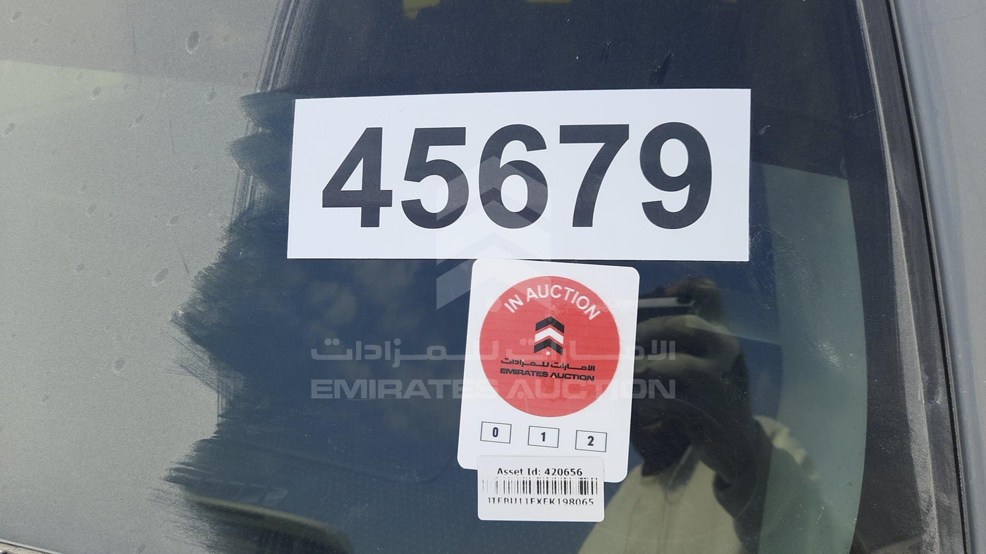 2014 TOYOTA FJ CRUISER VIN: JTEBU11FXEK198065