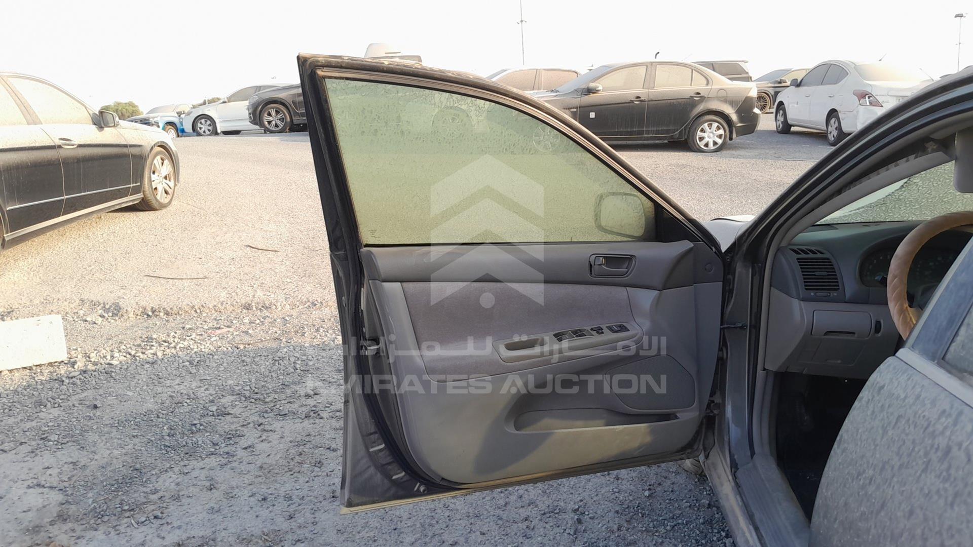 2003 TOYOTA CAMRY VIN: 4T1BE32K33U748650