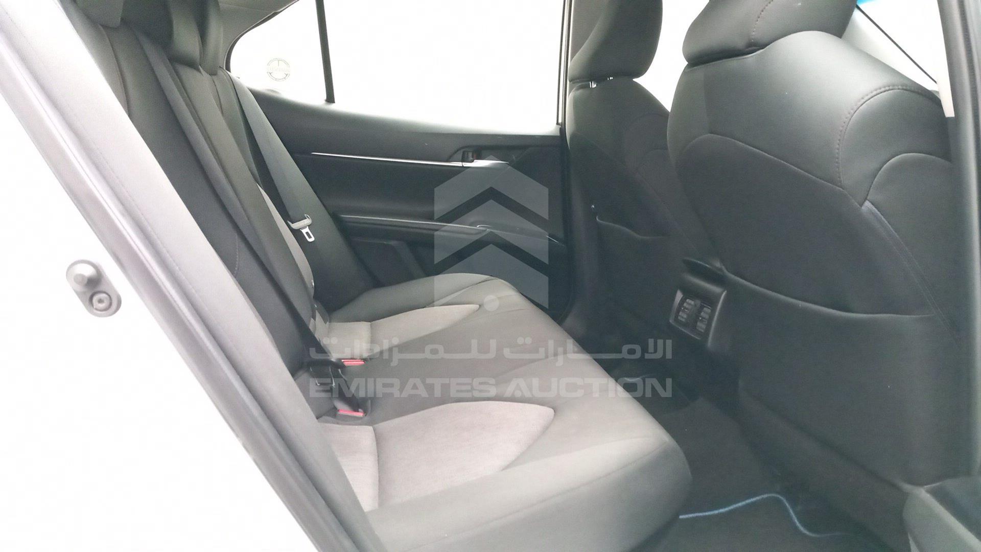 2019 TOYOTA CAMRY VIN: JTNB29HK9K3023108