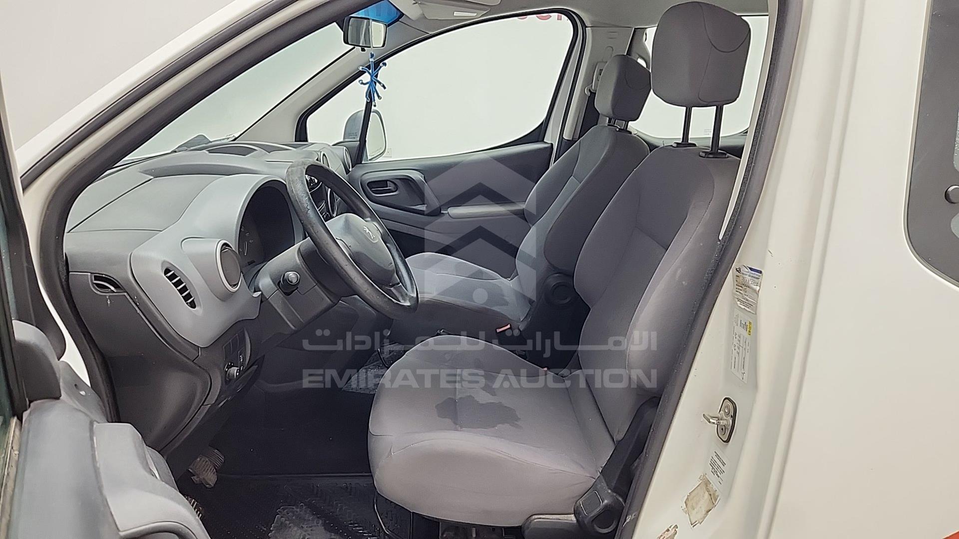 2015 PEUGEOT PARTNER VIN: VF37JNFU5FJ510288