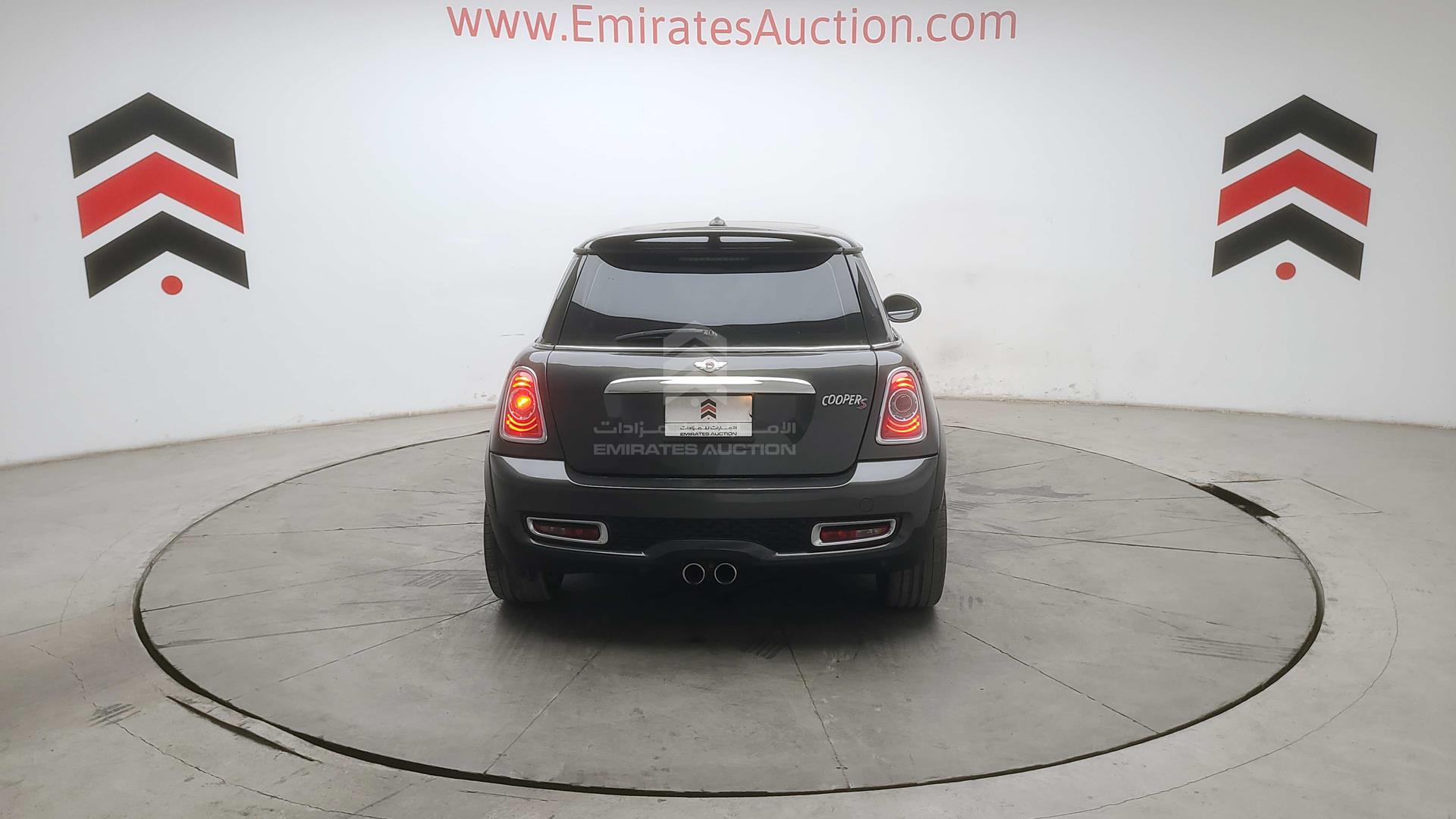 2011 MINI COOPER S VIN: WMWSV3107BTY67162