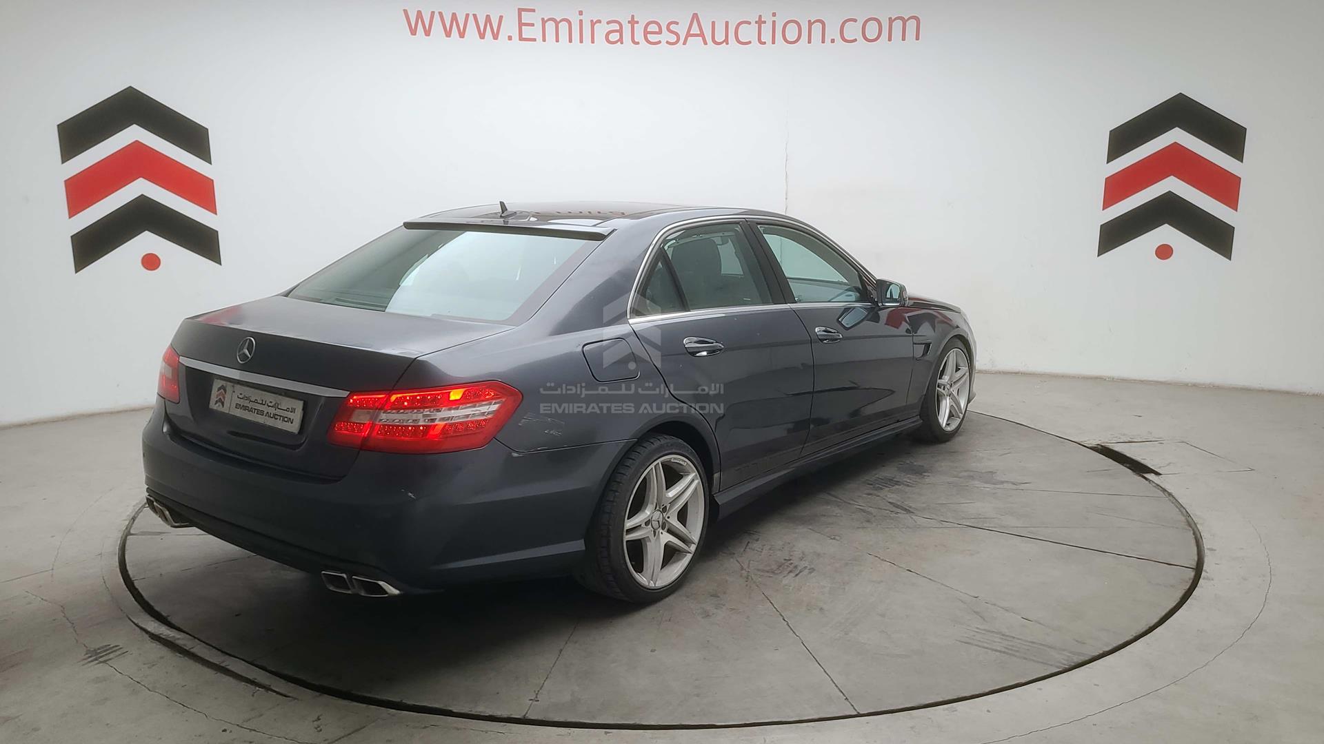 2010 MERCEDES E 200 VIN: WDDHF4JB6AA181485
