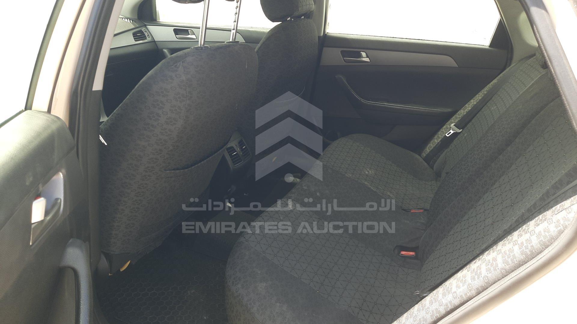 2019 HYUNDAI SONATA VIN: KMHE24139KA092931