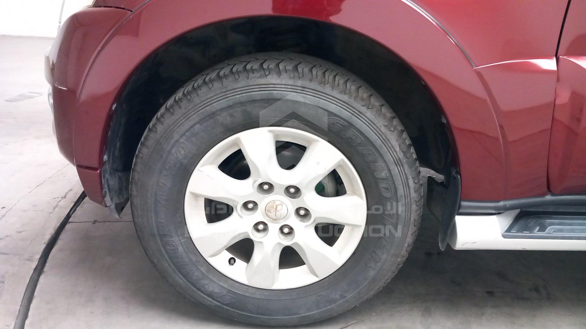 2016 MITSUBISHI PAJERO VIN: JMYLYV95WGJ706933