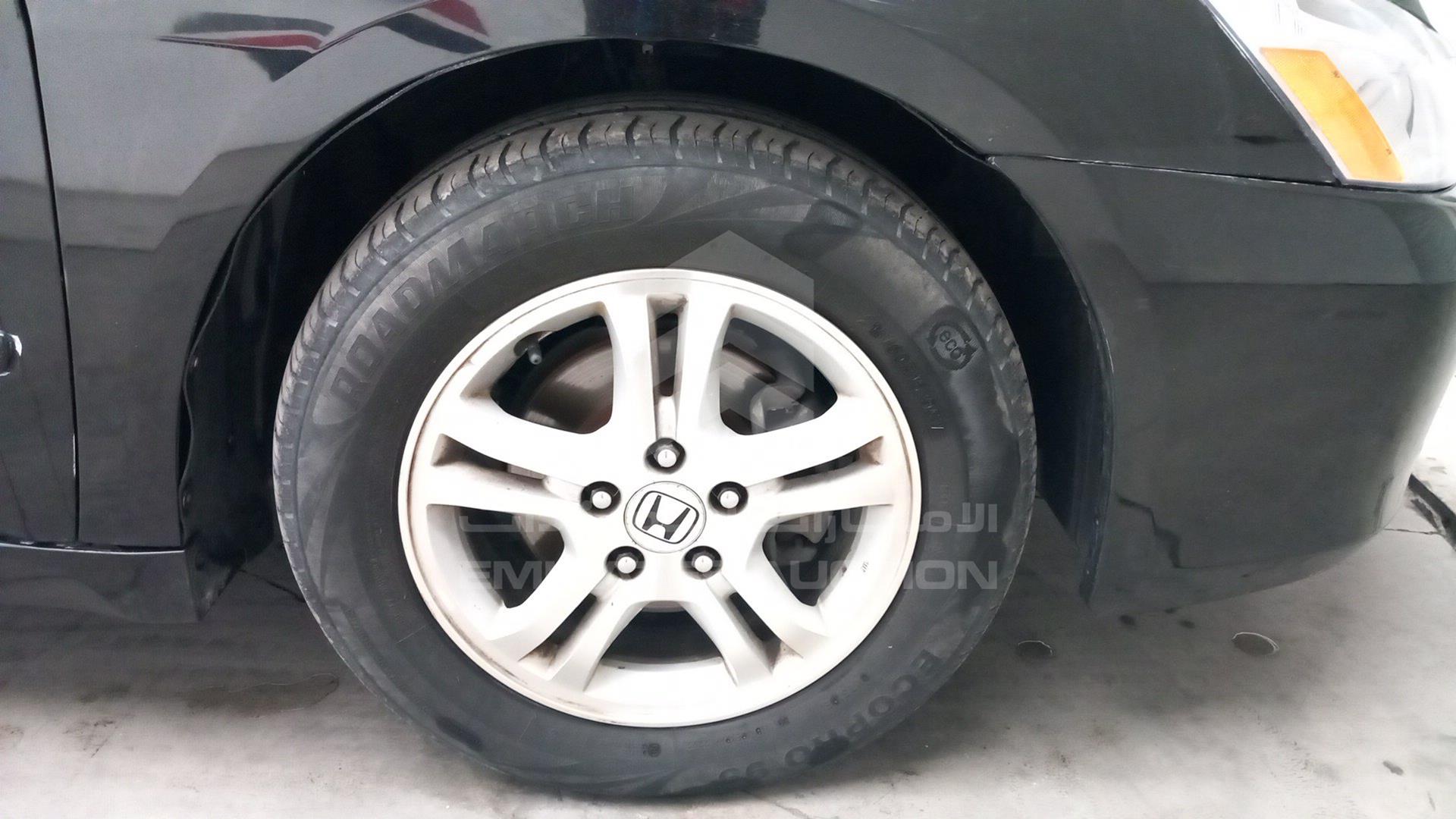 2007 HONDA ACCORD VIN: JHMCM56797C418129