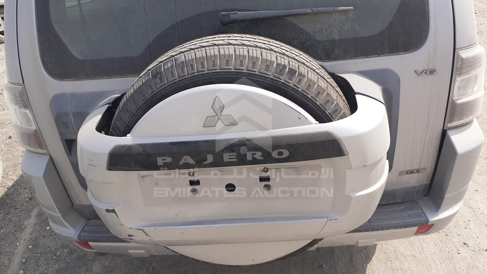 JMYLRV95WDJ705597 - 2013 Mitsubishi Pajero - #417301