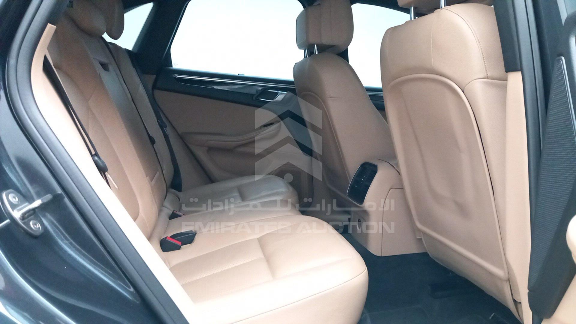 2020 PORSCHE MACAN S VIN: WP1AB2A56LLB33710
