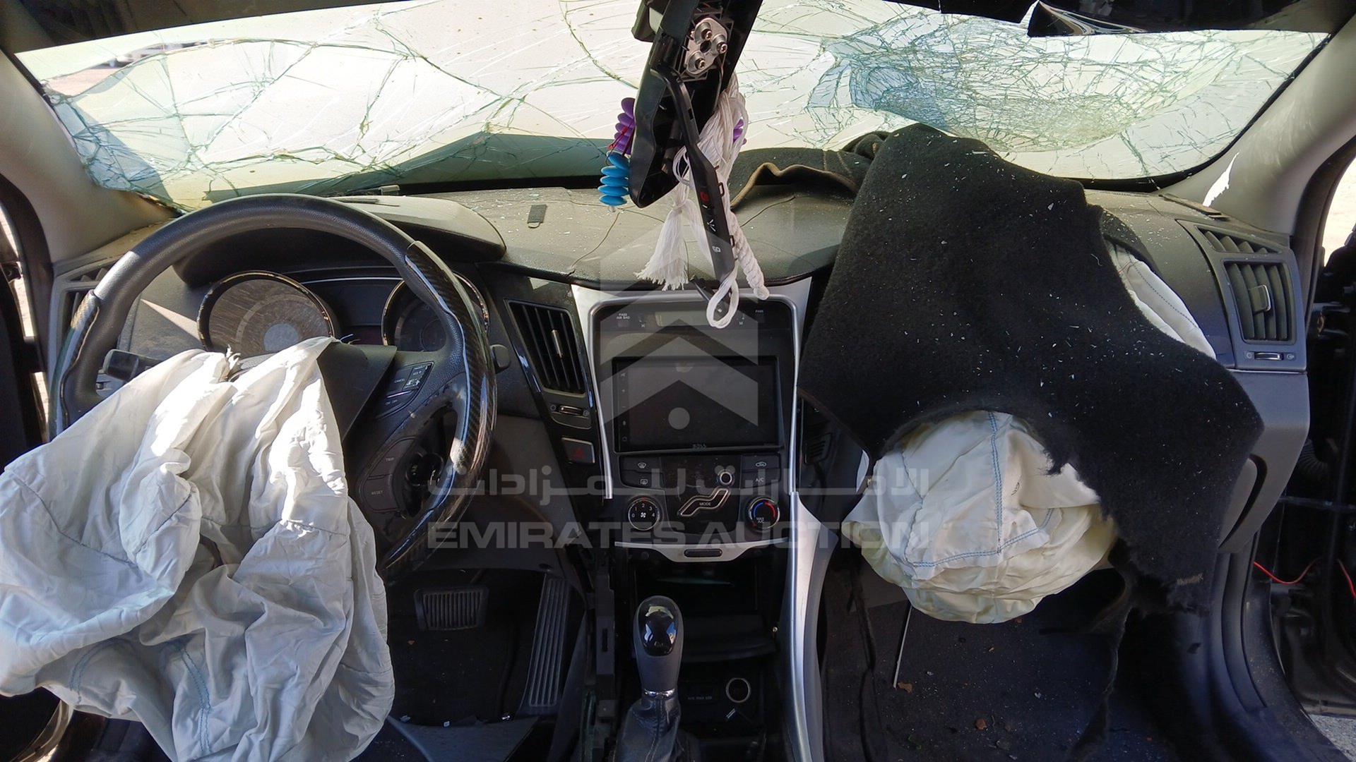 2013 HYUNDAI SONATA VIN: 5NPEB4AC5DH543725