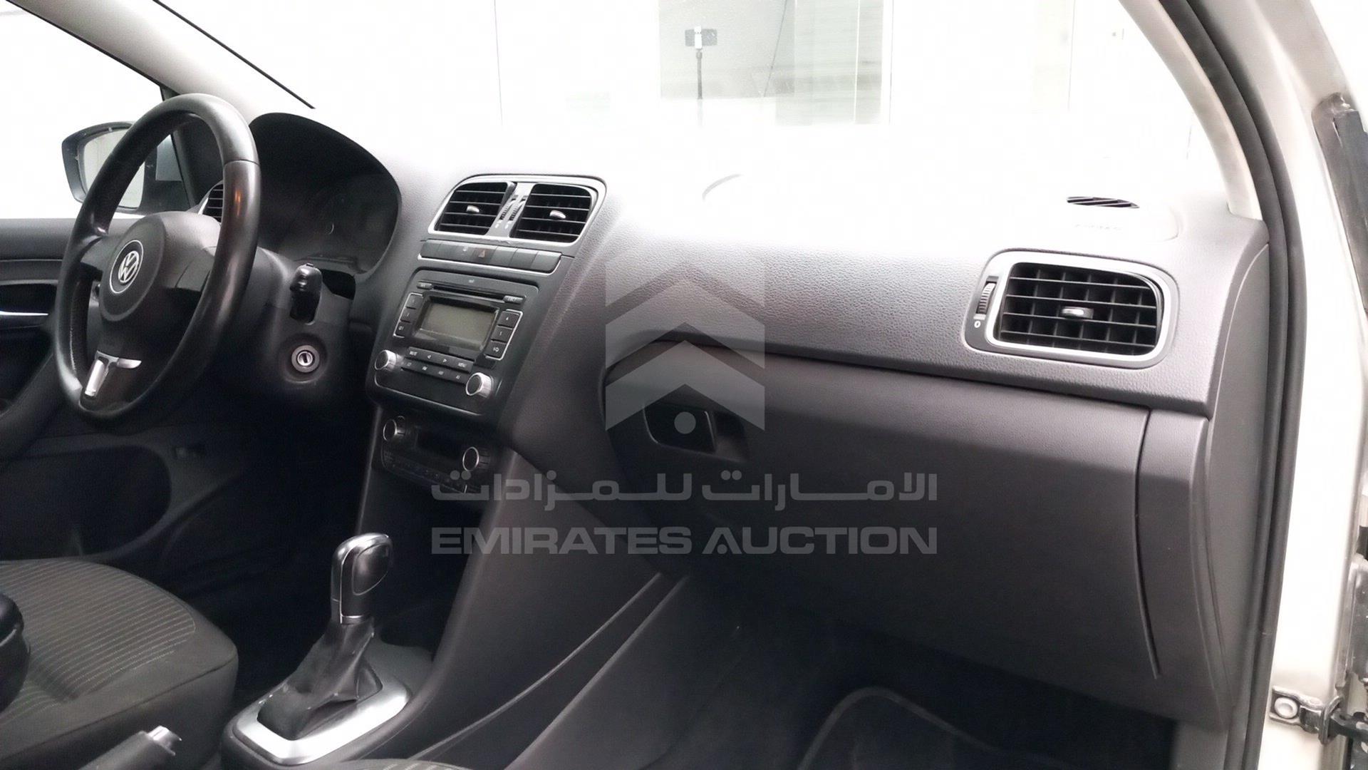 2012 VOLKSWAGEN POLO VIN: WVWBC2A70CT010036
