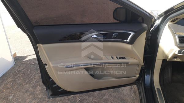 Lincoln MKZ 2015 3LN6L2G98FR624828 Image 3