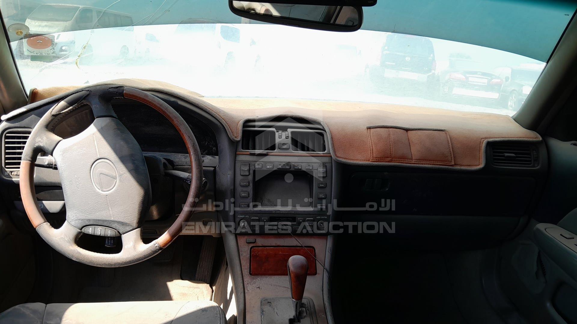 1998 LEXUS LS400 VIN: JT8BH28FXW0127898