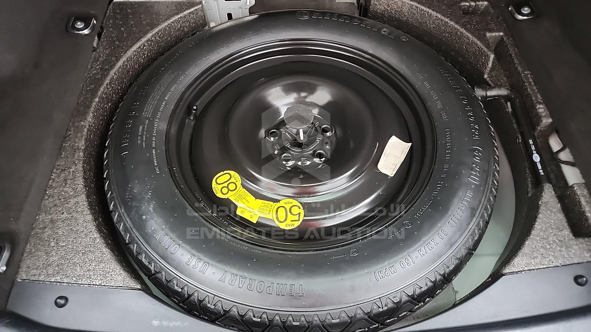 2018 RANGE ROVER EVOQUE VIN: SALVP2RX5JH280085