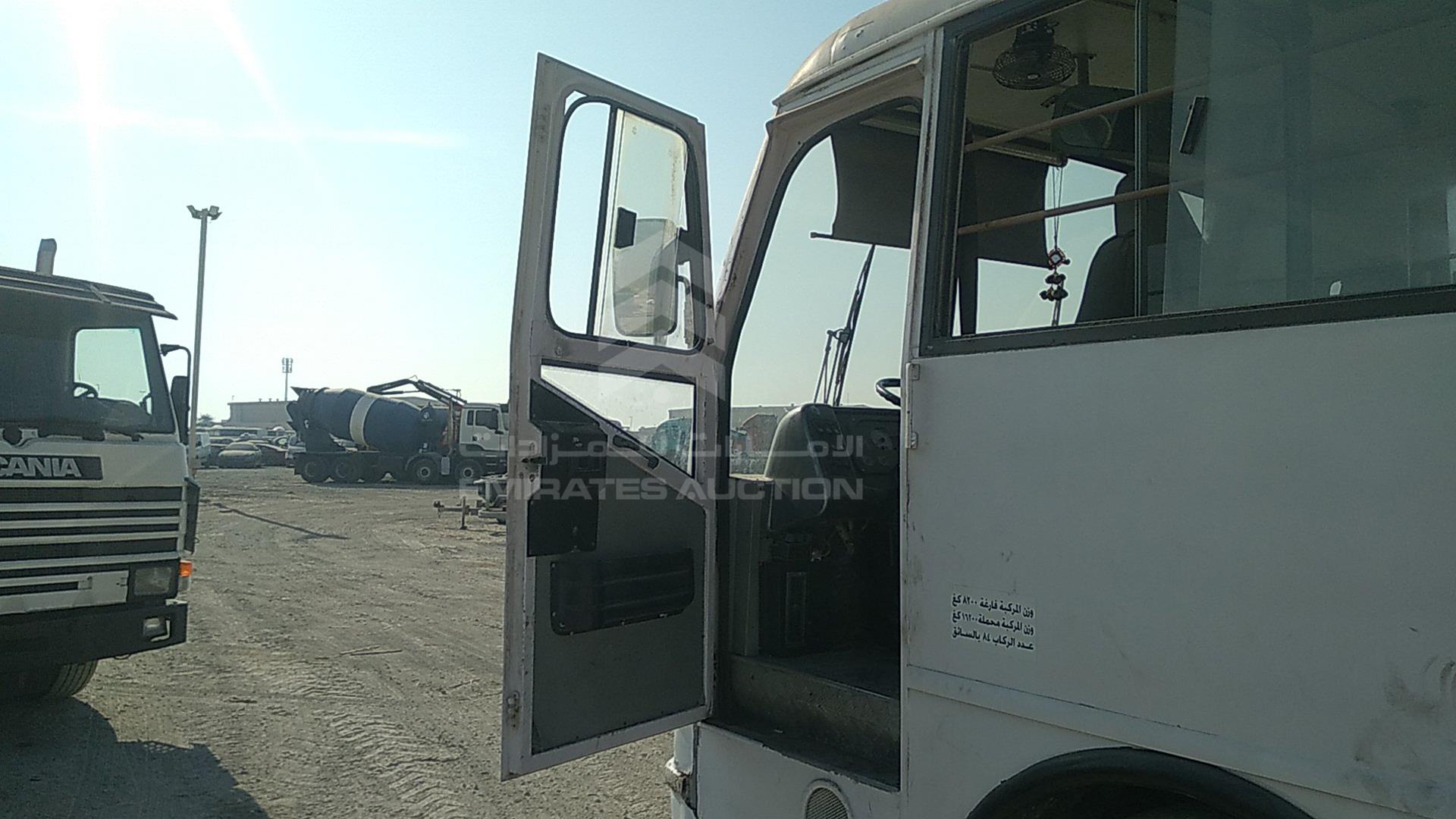 2009 ASHOK LEYLAND FALCON VIN: MB1PBEJA892135153