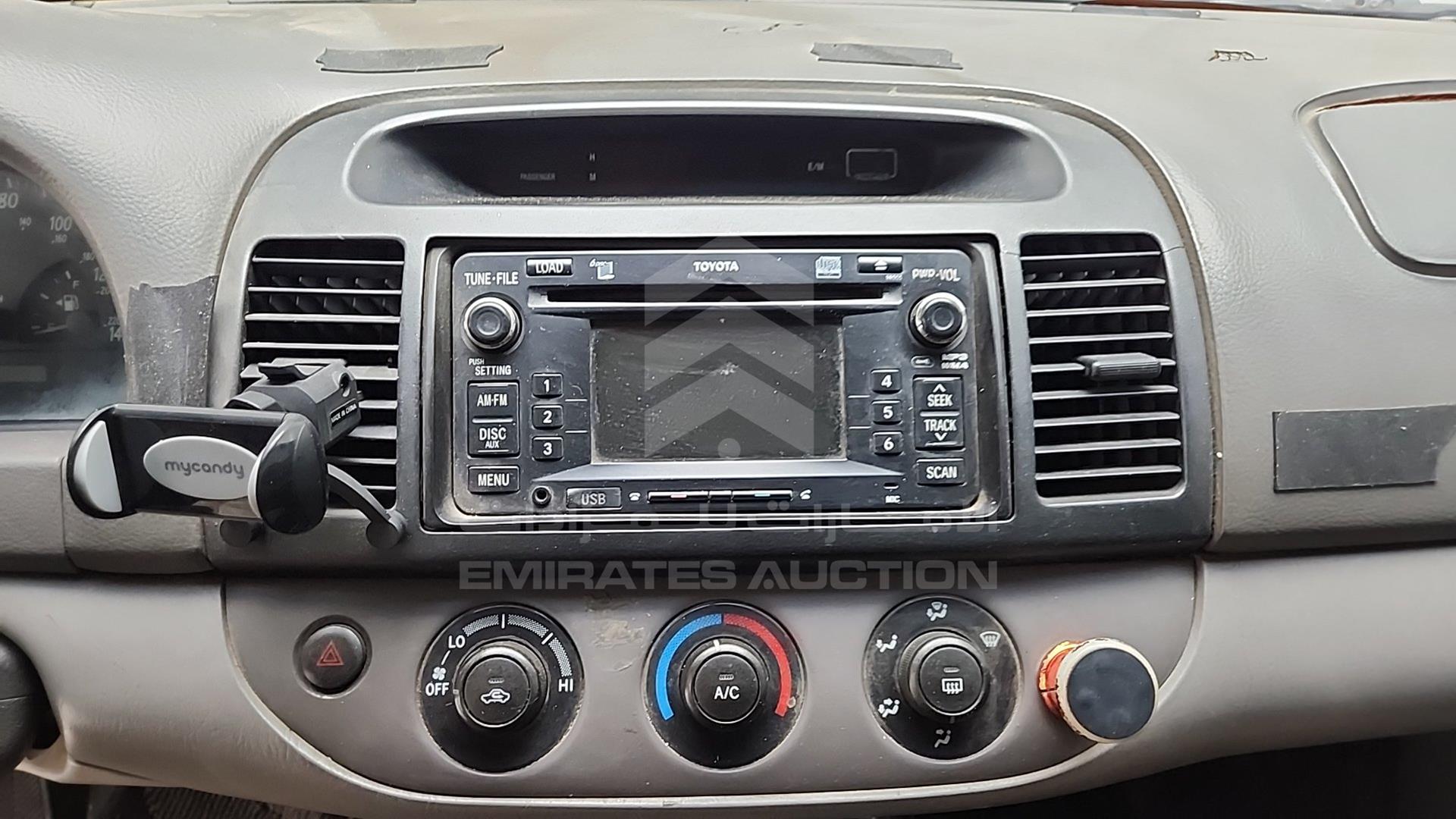 2004 TOYOTA CAMRY VIN: 4T1BE32K54U864496