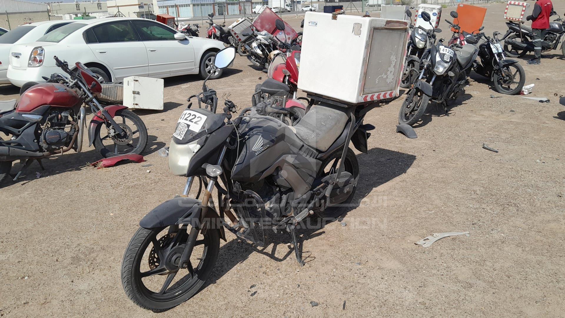 2016 HONDA UNICORN VIN: ME4KC2034G8003201