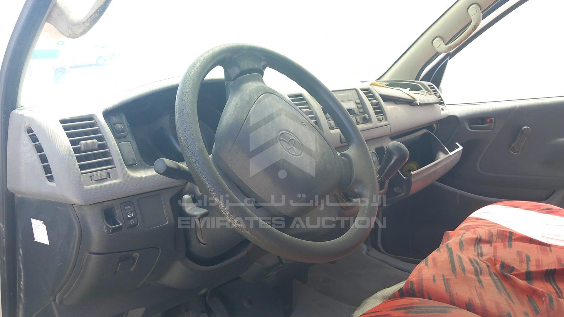 2009 TOYOTA HIACE VIN: JTGJX02P895013317
