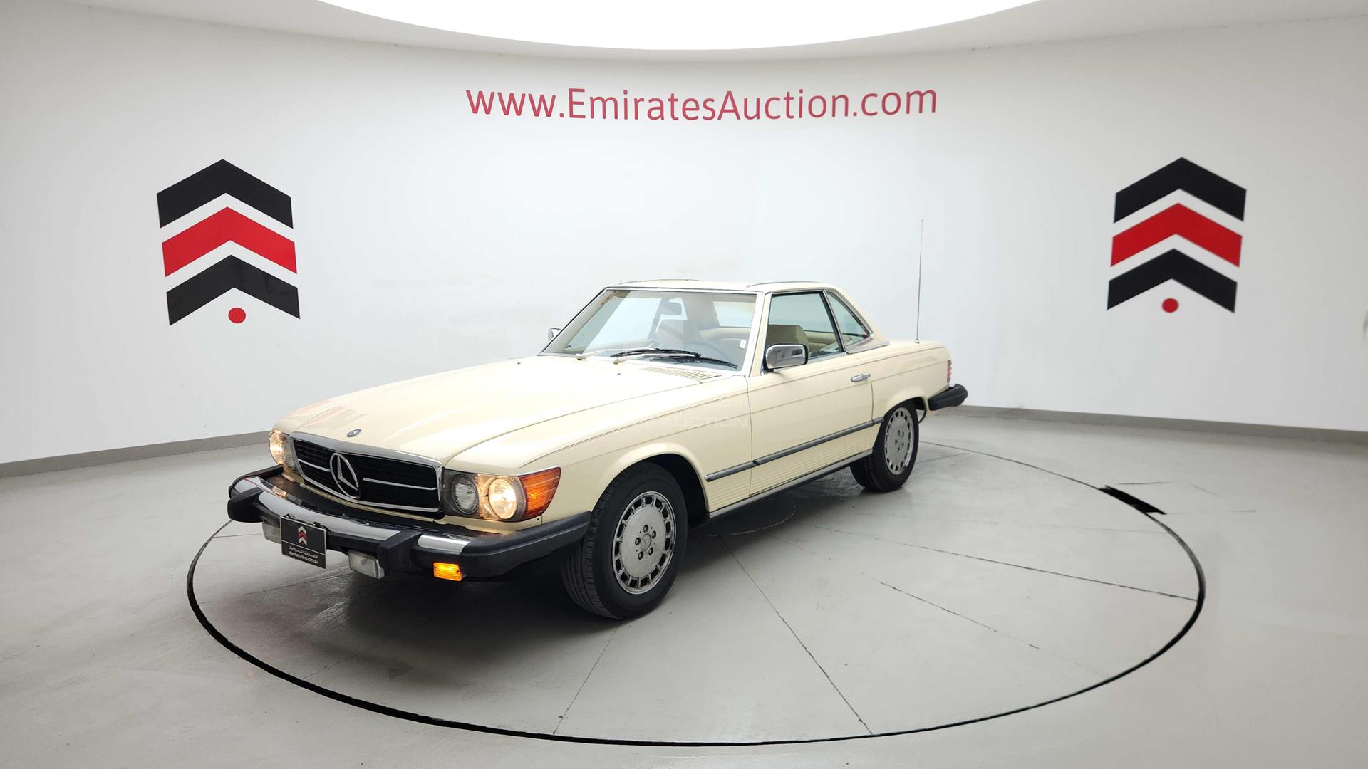 1981 MERCEDES SL 380 VIN: WDBBA45A9BB002284