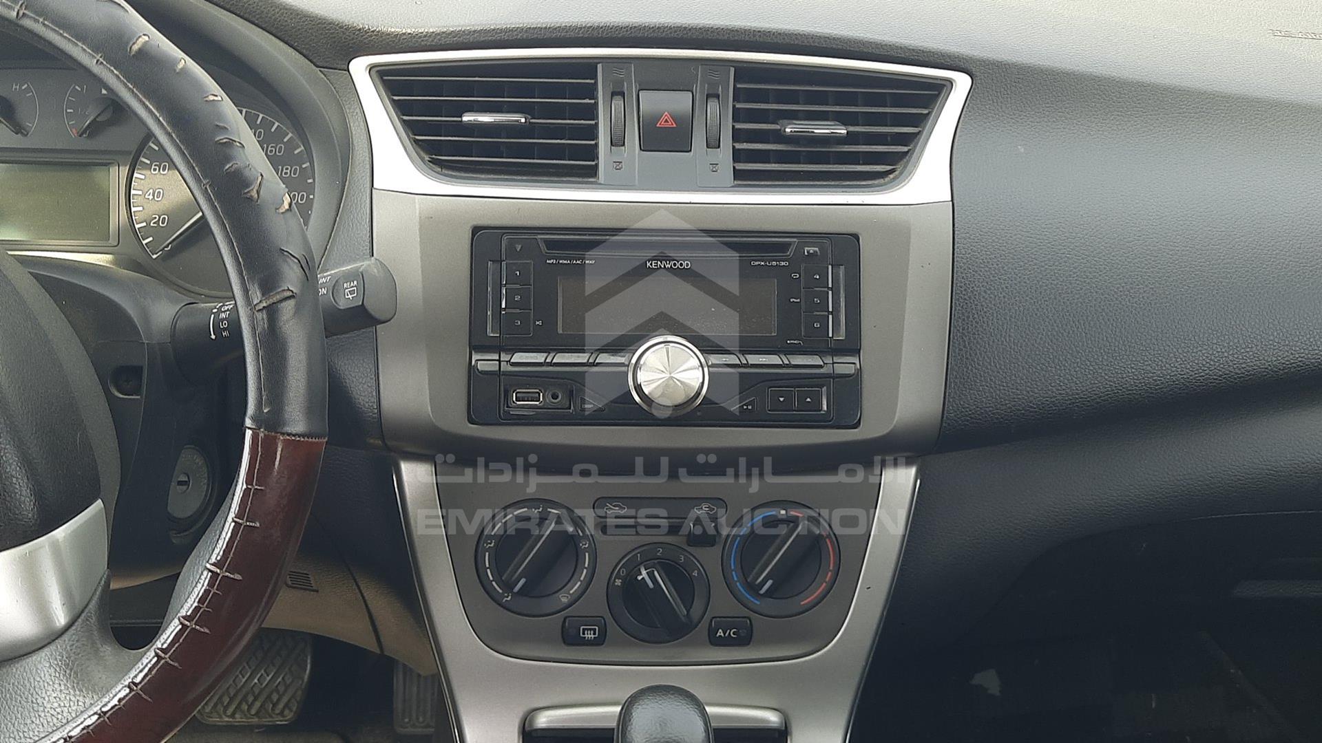 2015 NISSAN TIIDA VIN: MNTBC2C96F6005434