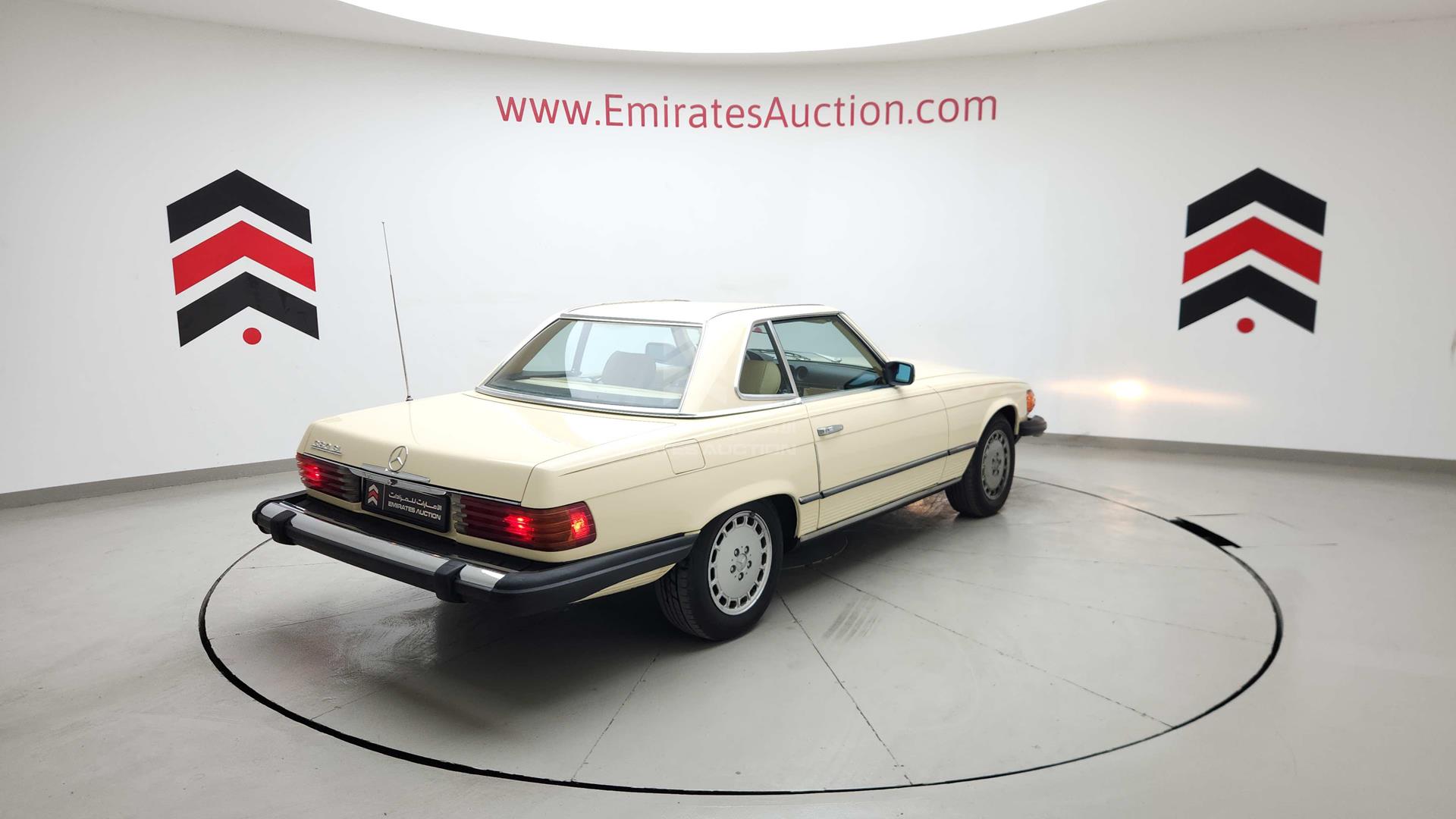 1981 MERCEDES SL 380 VIN: WDBBA45A9BB002284
