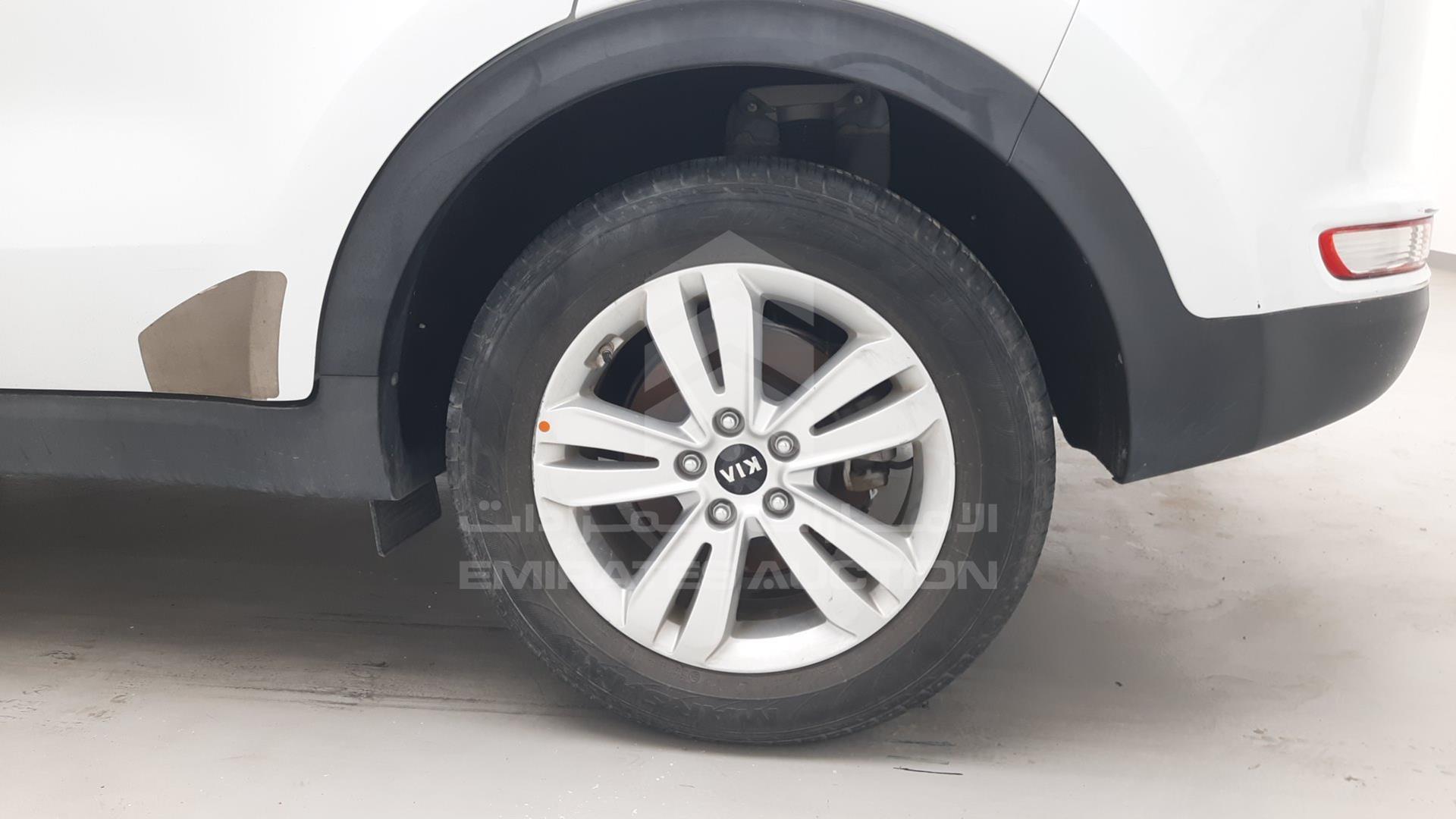 2018 KIA SPORTAGE VIN: U5YPG81A6JL419005