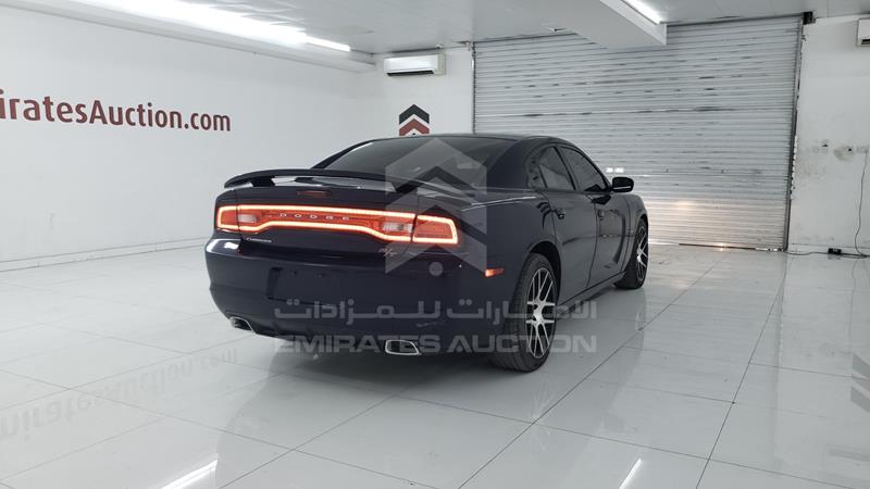 VIN: 2C3CDXCT3EH333185 Auction: EmiratesAuction Lot: 347999 2C3CDXCT3EH333185 Dodge Charger 2014 BLUE Photo 8