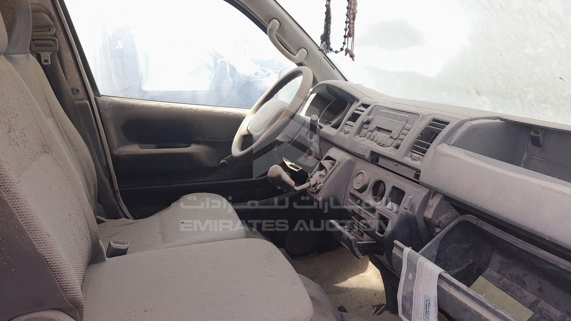 2007 TOYOTA HIACE VIN: JTFHX02P970016952