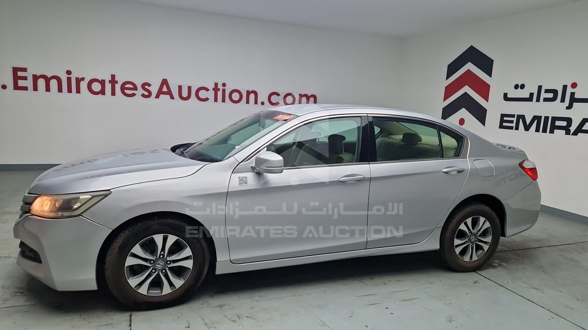 2015 HONDA ACCORD VIN: LUCCR2627F3414824