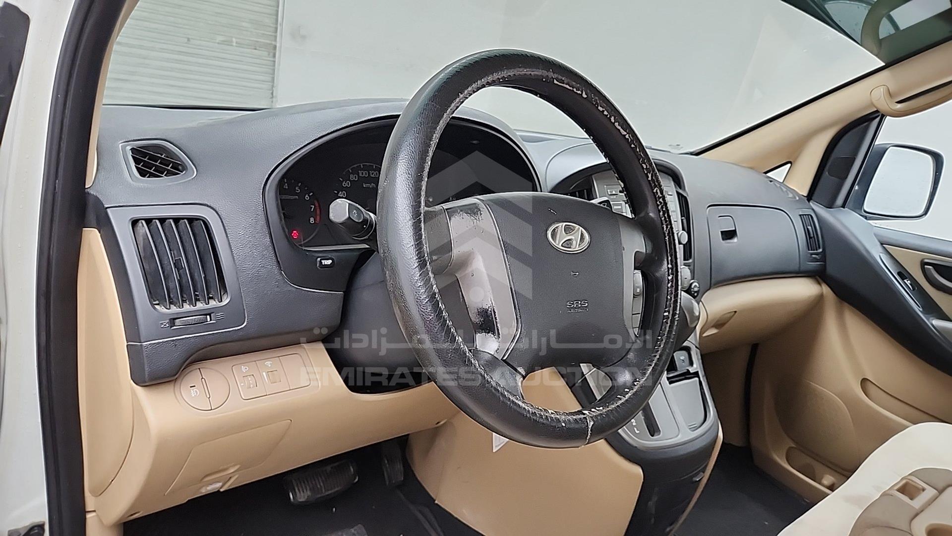 2009 HYUNDAI H1 VIN: KMHWH81R29U108765