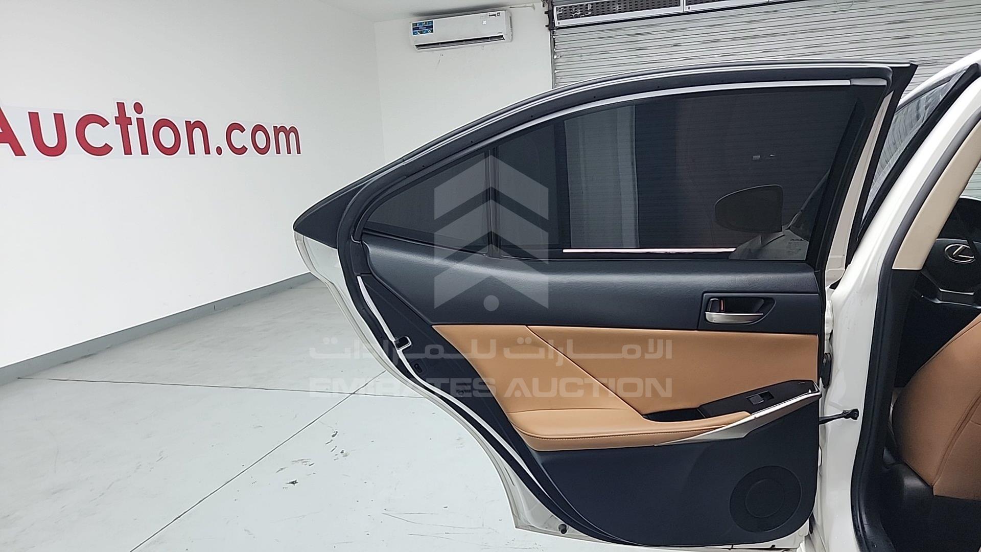 2018 LEXUS IS300 VIN: JTHC81D24J5029642