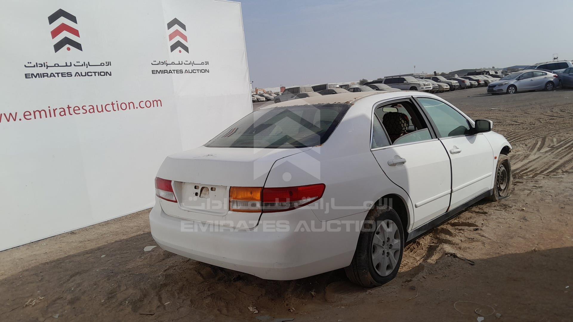 2004 HONDA ACCORD VIN: JHMCM565X4C412995
