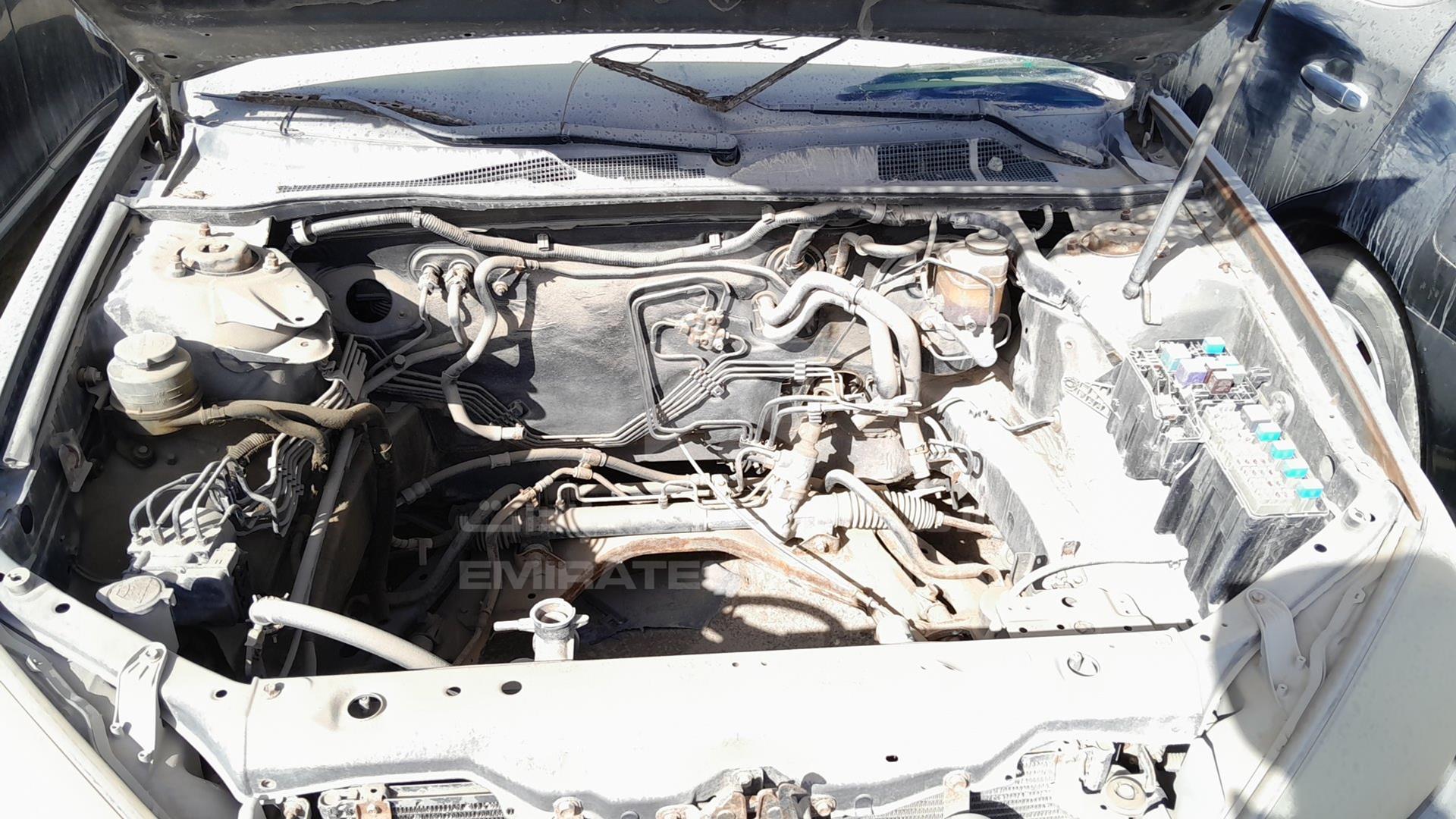 2005 TOYOTA CAMRY VIN: 4T1BE30K95U994852