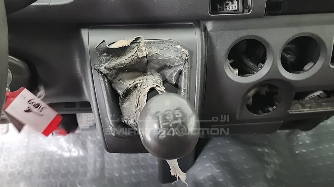 2015 Toyota Hiace — Gear View — Photo 16