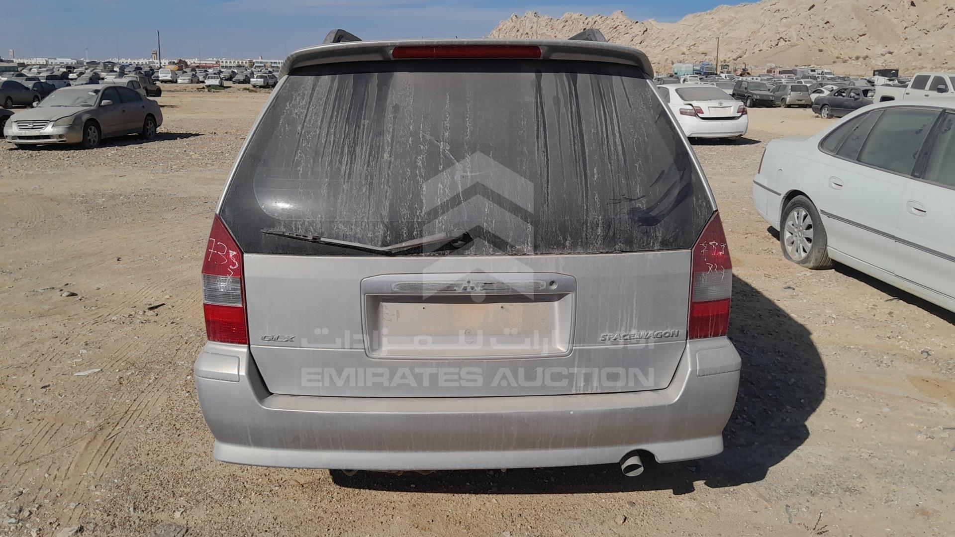 2004 MITSUBISHI SPACE WAGON VIN: JMYLRN84W4Z705197