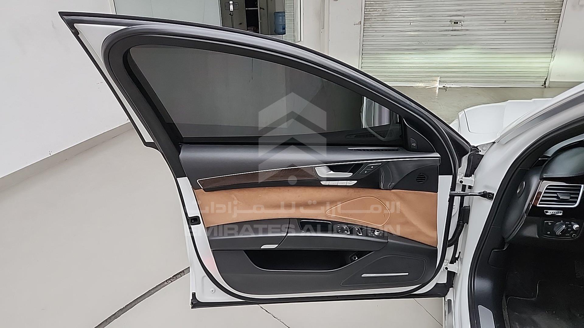 2015 AUDI A8 VIN: WAUY2BFD0FN000446