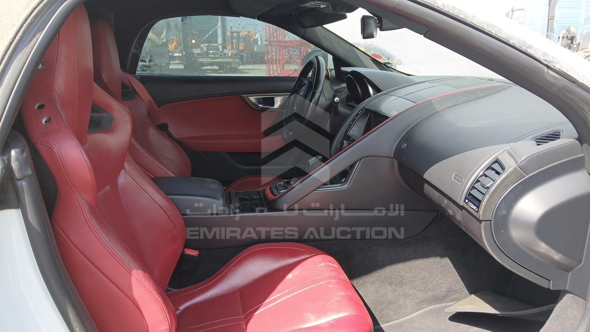 2014 JAGUAR F-TYPE VIN: SAJAA65G2E8K06277