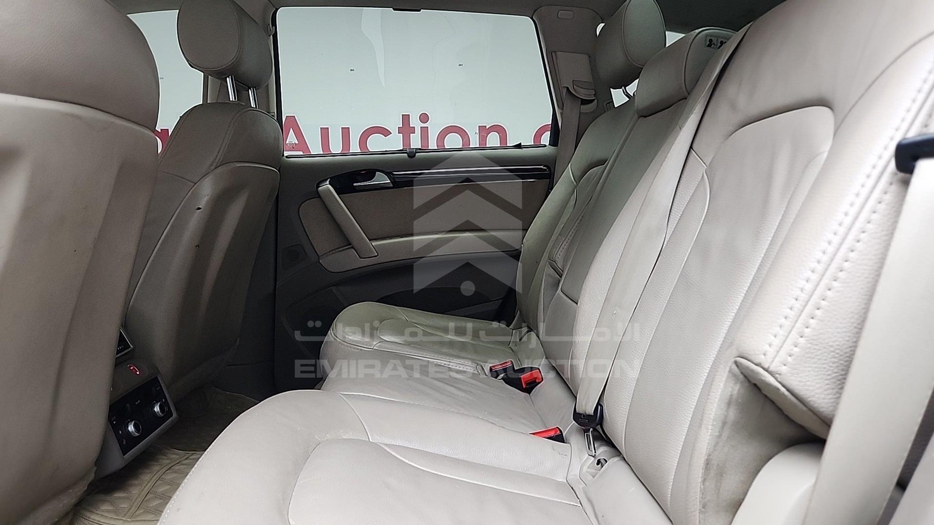 2012 AUDI Q7 VIN: WAUAGD4L2CD009451