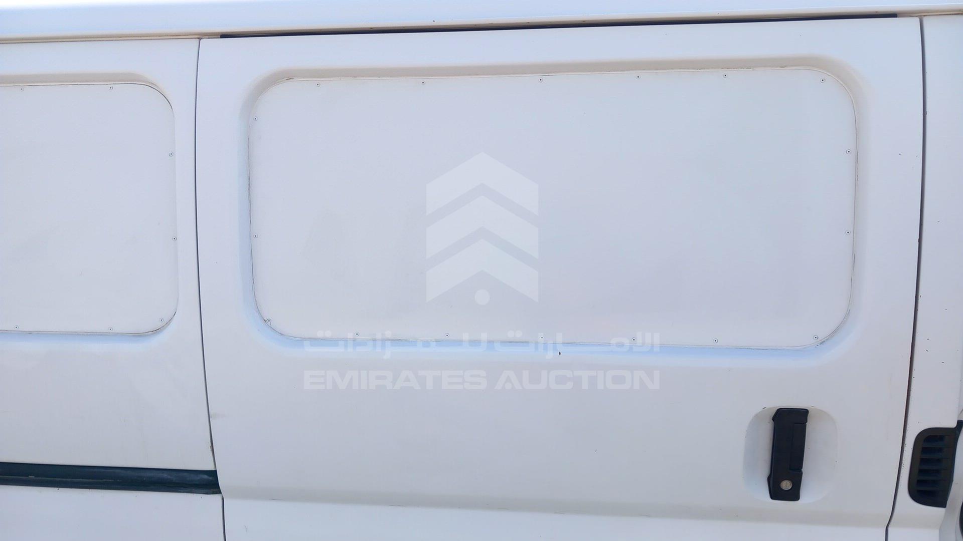 2010 NISSAN URVAN VIN: JN6AE54S0AX024383