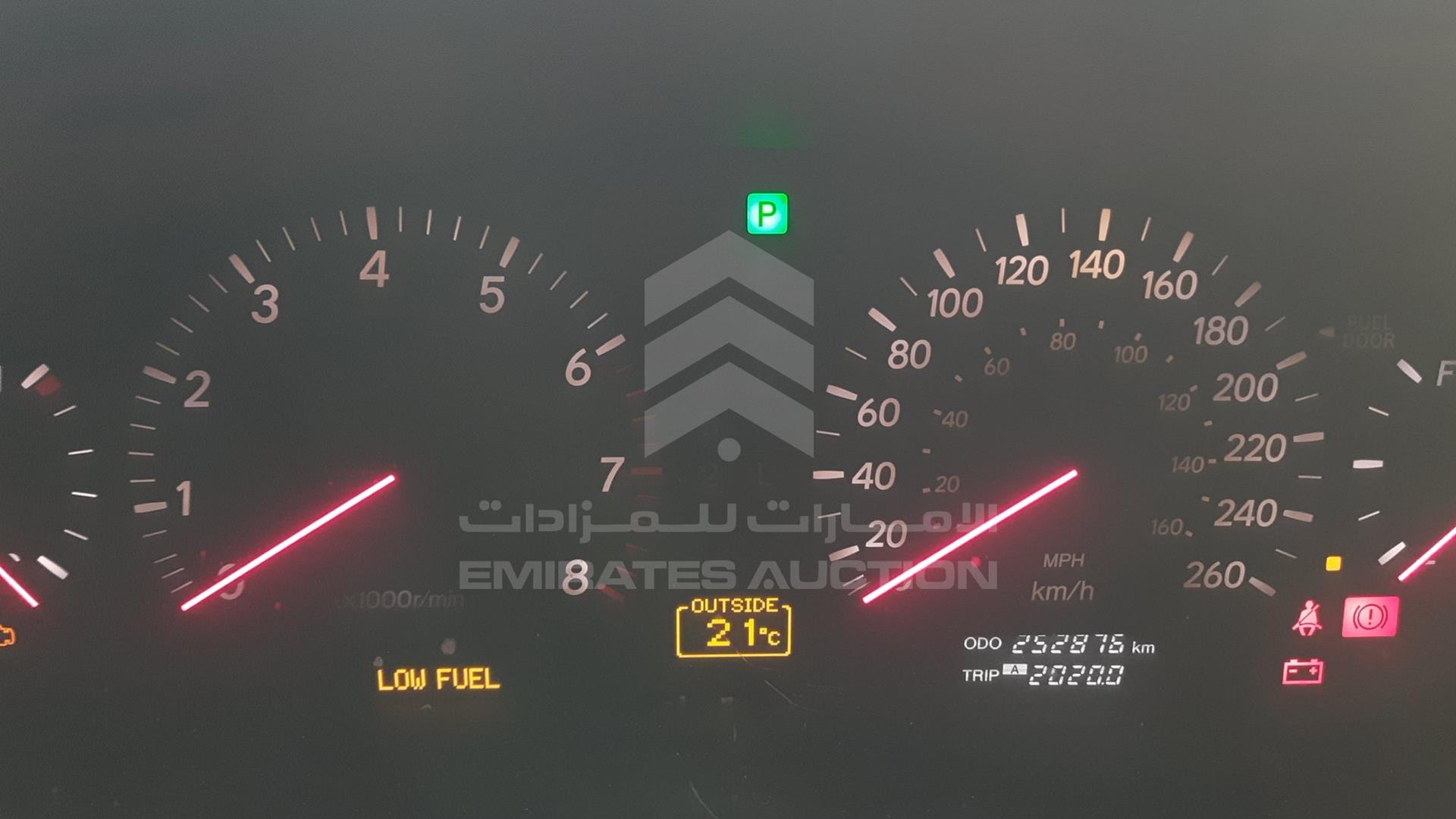 0 LEXUS LS 430 VIN: JTHBN30F600067684