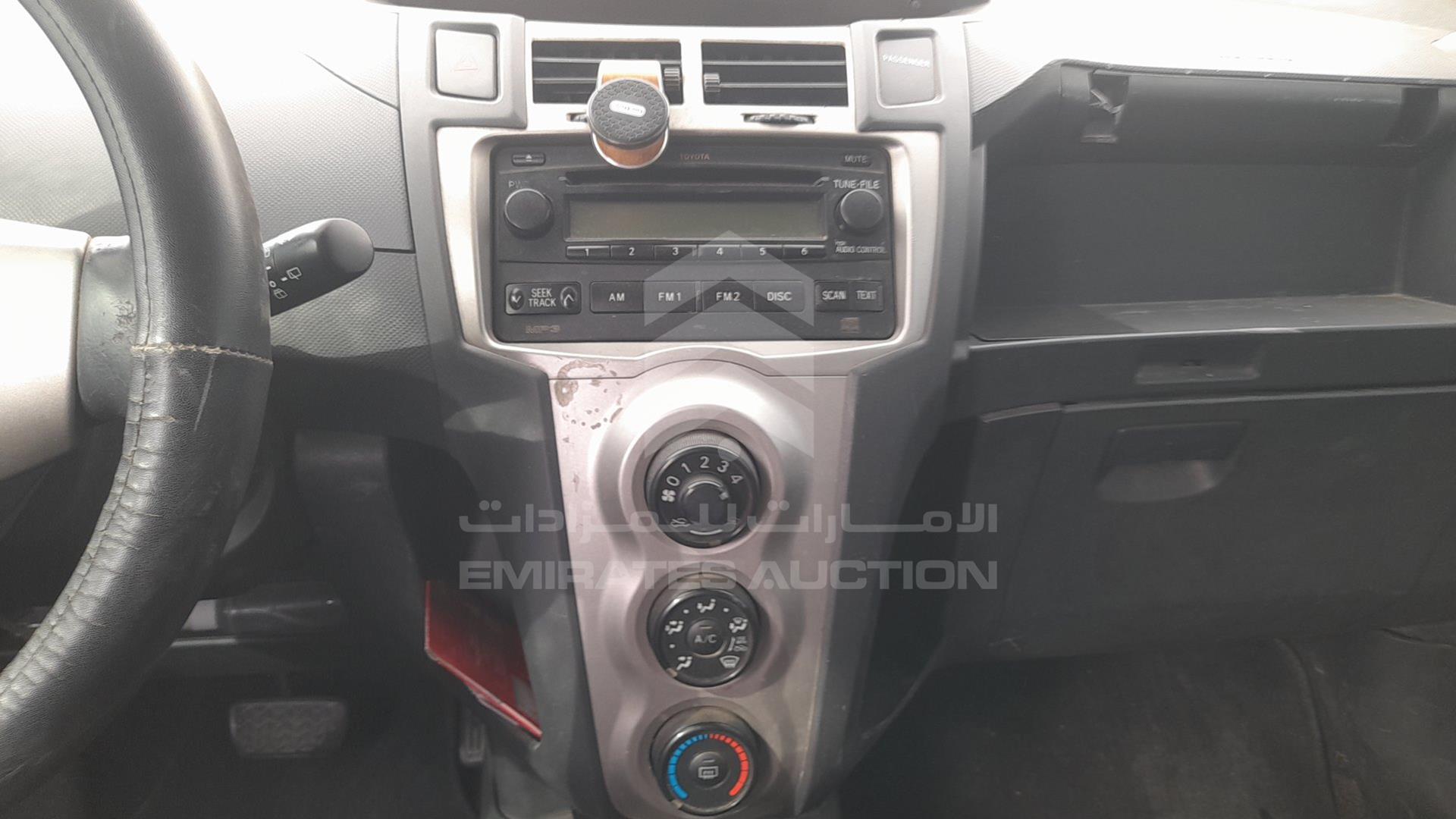 2009 TOYOTA YARIS VIN: JTDKW923495118488