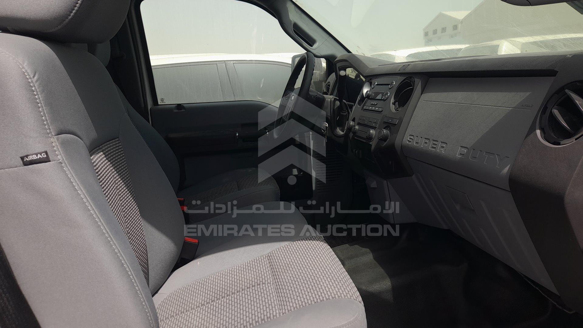 2015 FORD --- VIN: 1FT8W3DT9FEB96930