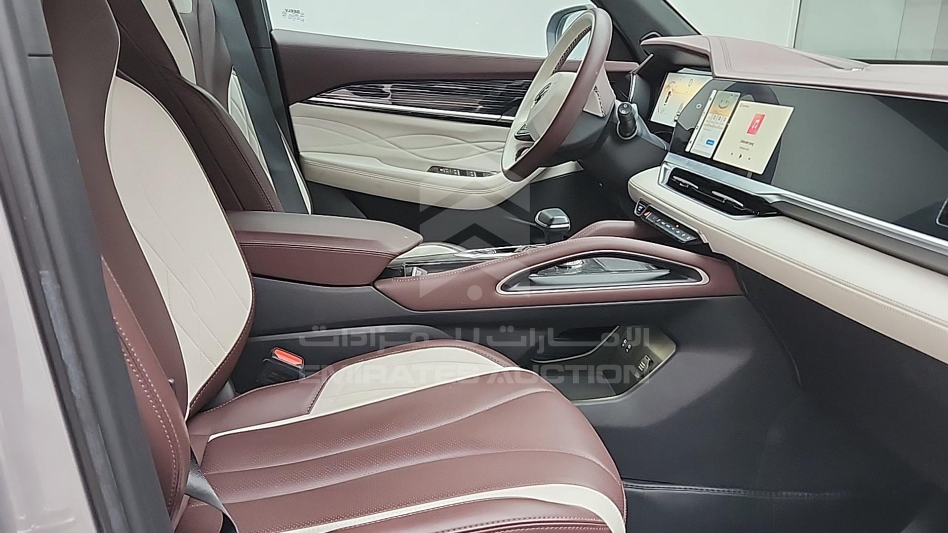 2024 GEELY MONJARO VIN: LB3KX2S1XRS005624