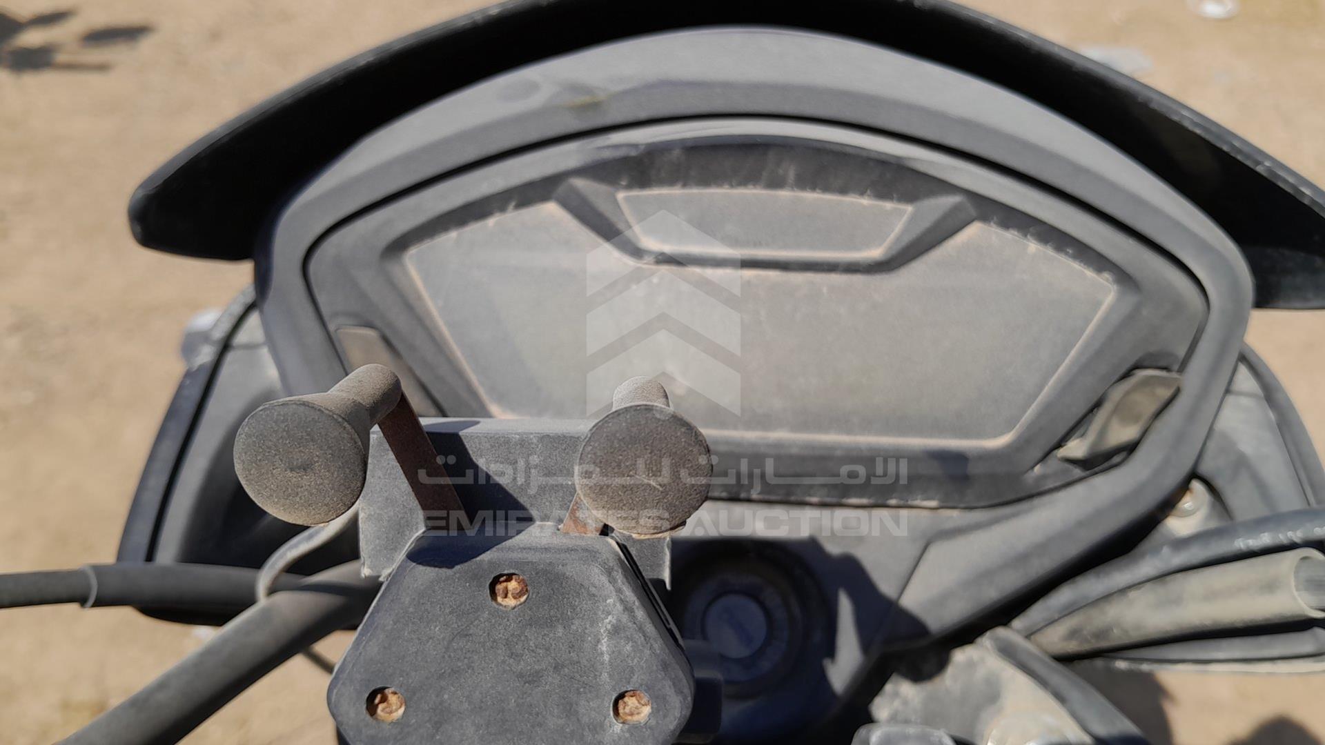 2019 HONDA UNICORN VIN: ME4KC20C8K8000438
