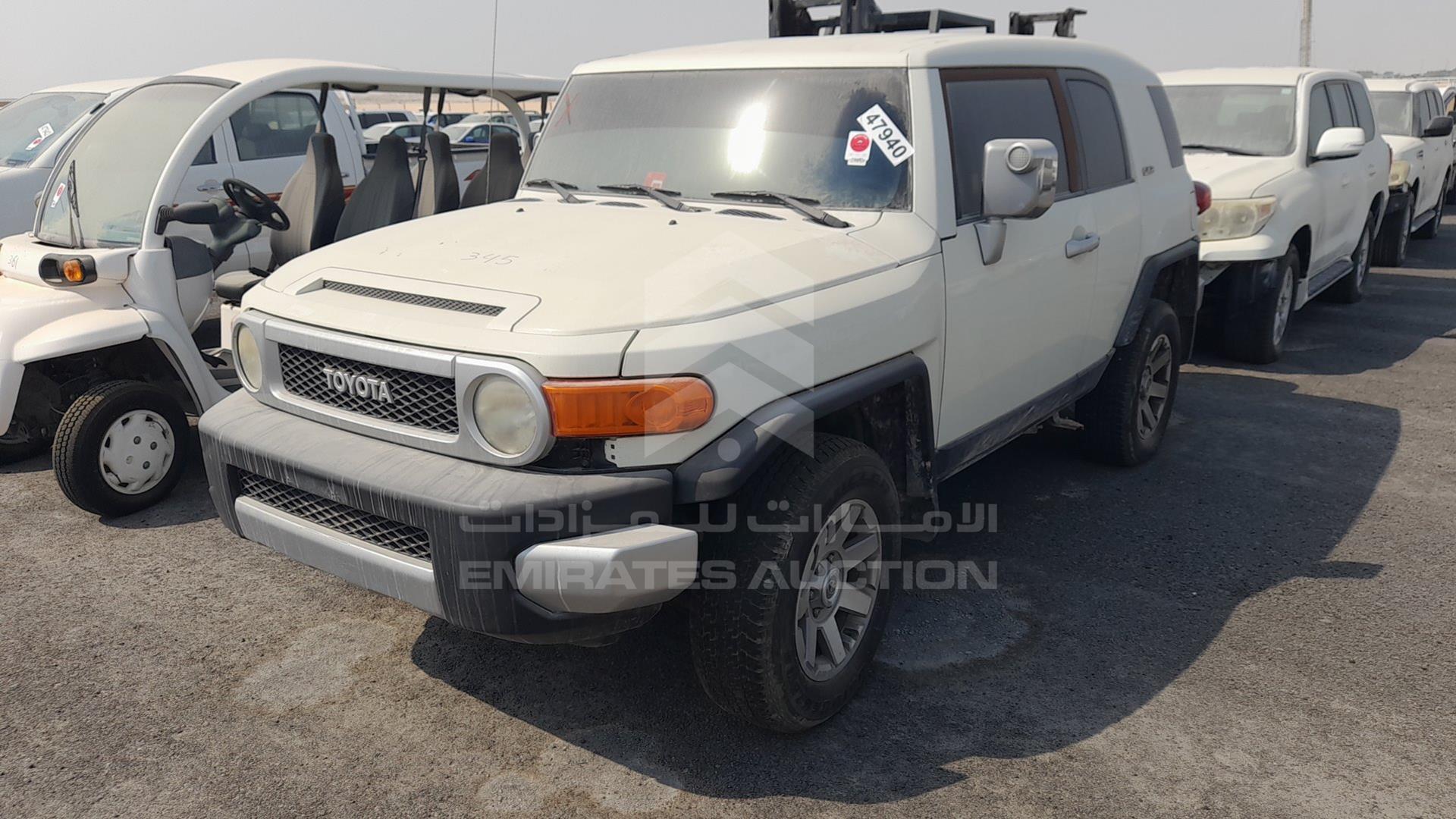 2014 TOYOTA FJ CRUISER VIN: JTEBU11F3EK195394