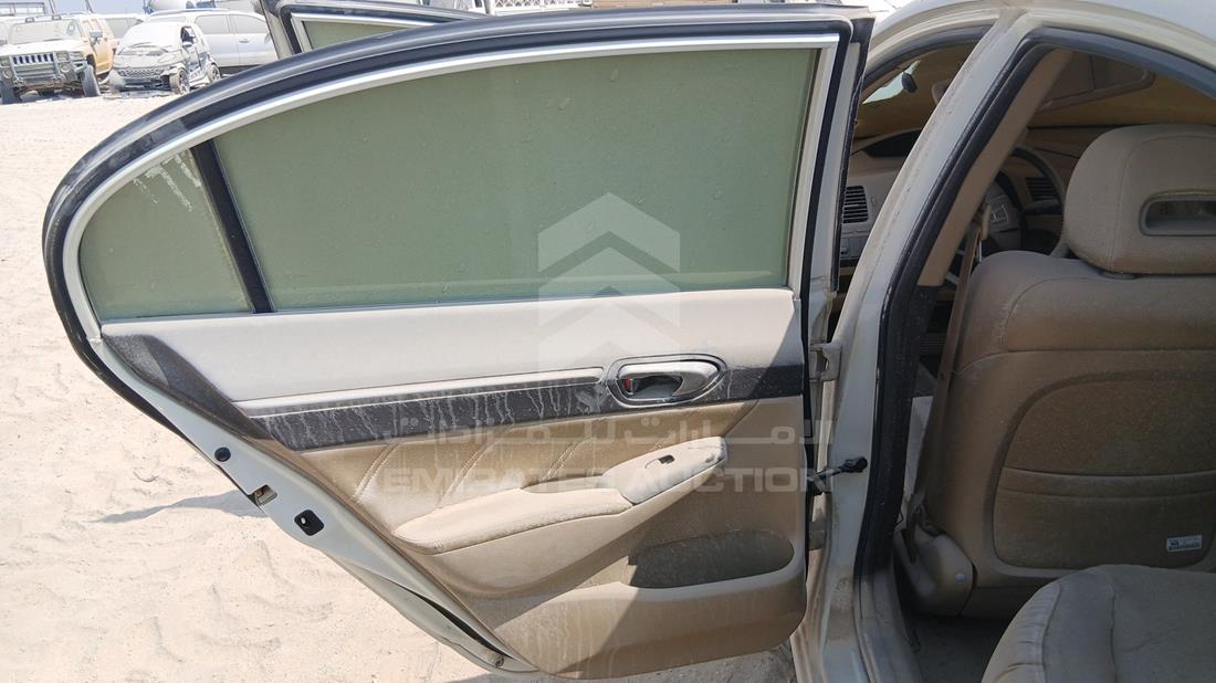 هوندا سيفيك 2007 — الباب الخلفي الأيسر — صورة 17