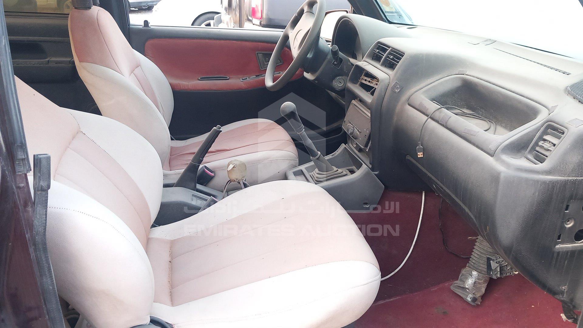 1994 SUZUKI VITARA VIN: TA11W100698