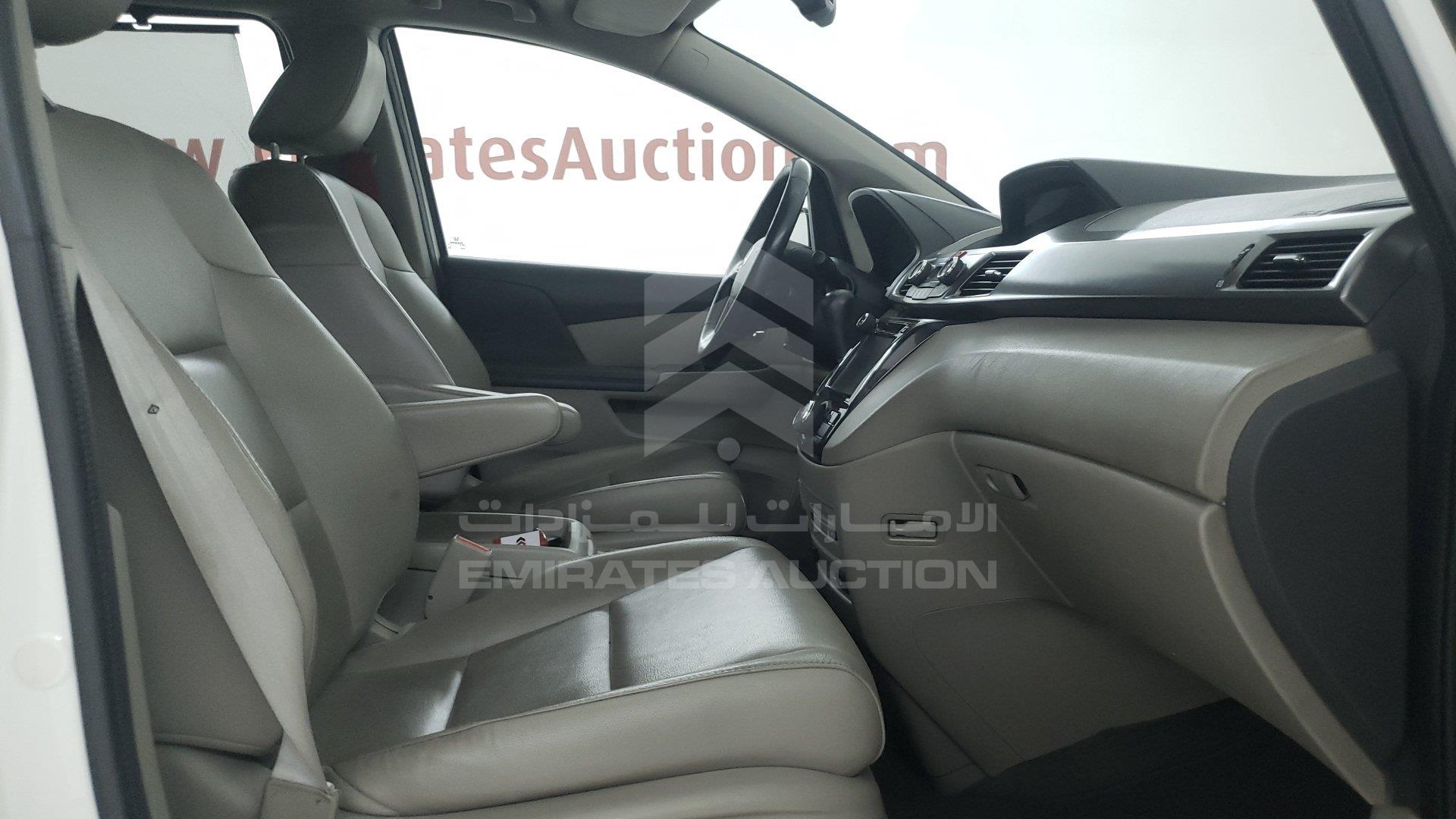 5KBRL5894FB701408 - 2015 Honda Odyssey - #352939